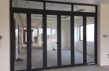 CỬA NHÔM XINGFA QUẬN 9 | LẮP CỬA NHÔM XINGFA  TẠI QUẬN 9