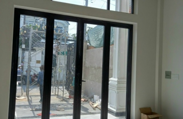 nhôm kính bình dương