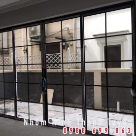 KHUNG CỬA MẶT TIỀN