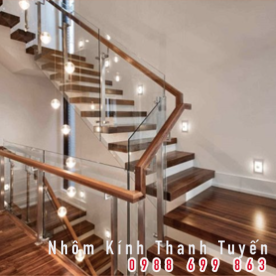 Cầu Thang kính