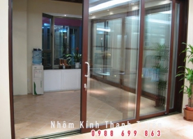 CỬA NHÔM XINGFA LÙA 